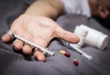 Как помочь человеку избавиться от наркозависимости?