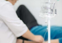 Профессиональная поддержка: вывод из запоя под контролем врачей на дому