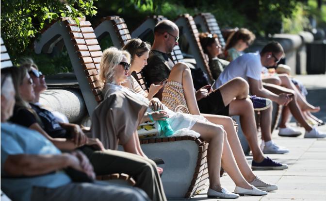 Время острых ощущений: как уберечься от «курортного» синдрома и неласкового солнца